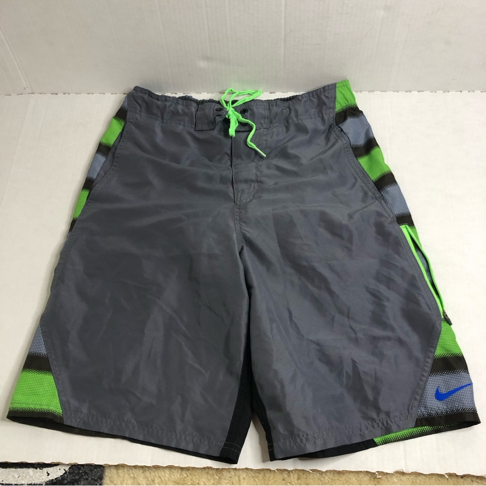 Nike Shorts Mens Small Swim Board Gray Black Green Logo Pockets